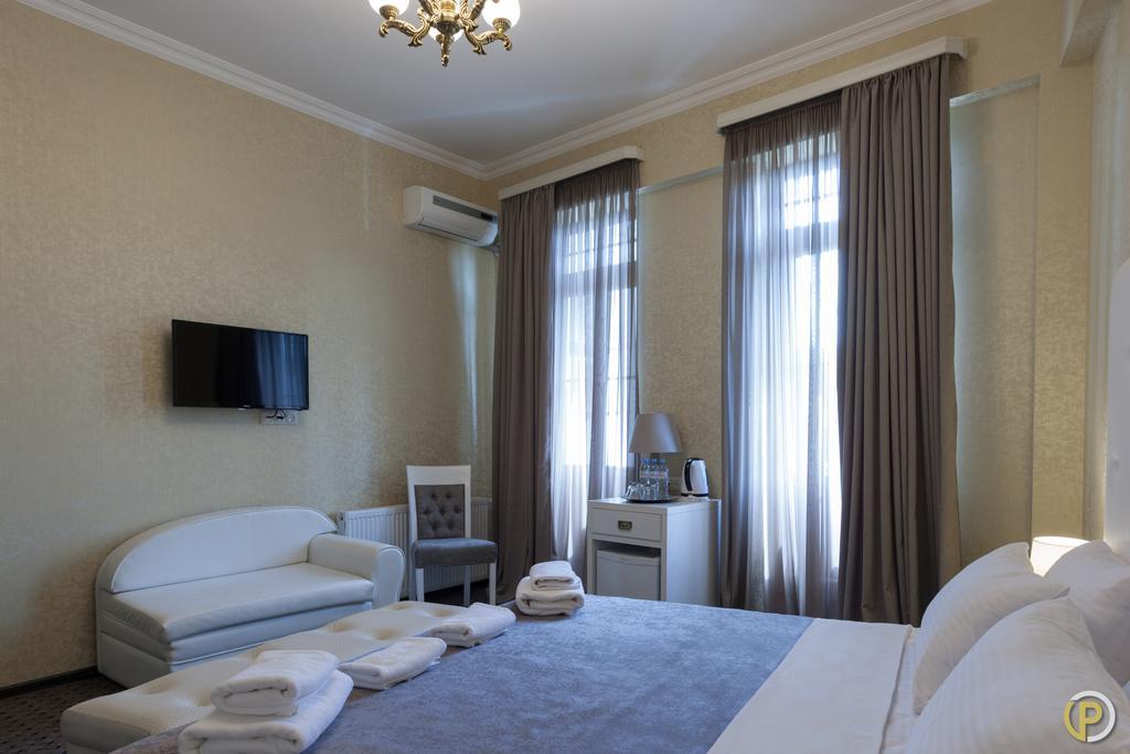 Hotel Piazza Tiflis Exterior foto